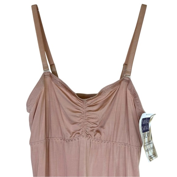 Hanky Panky - NWT Women’s Slip, ‘Silky Skin Convertible’ in Mocha - Beige, Small - Picture 5 of 15